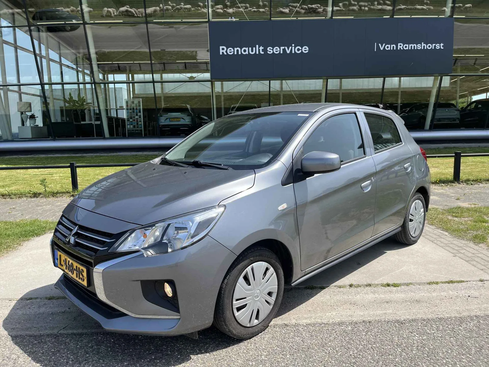 Mitsubishi Space Star (2021) — foto 1