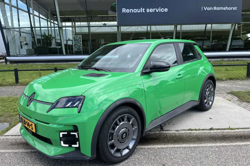Renault 5 (2025)