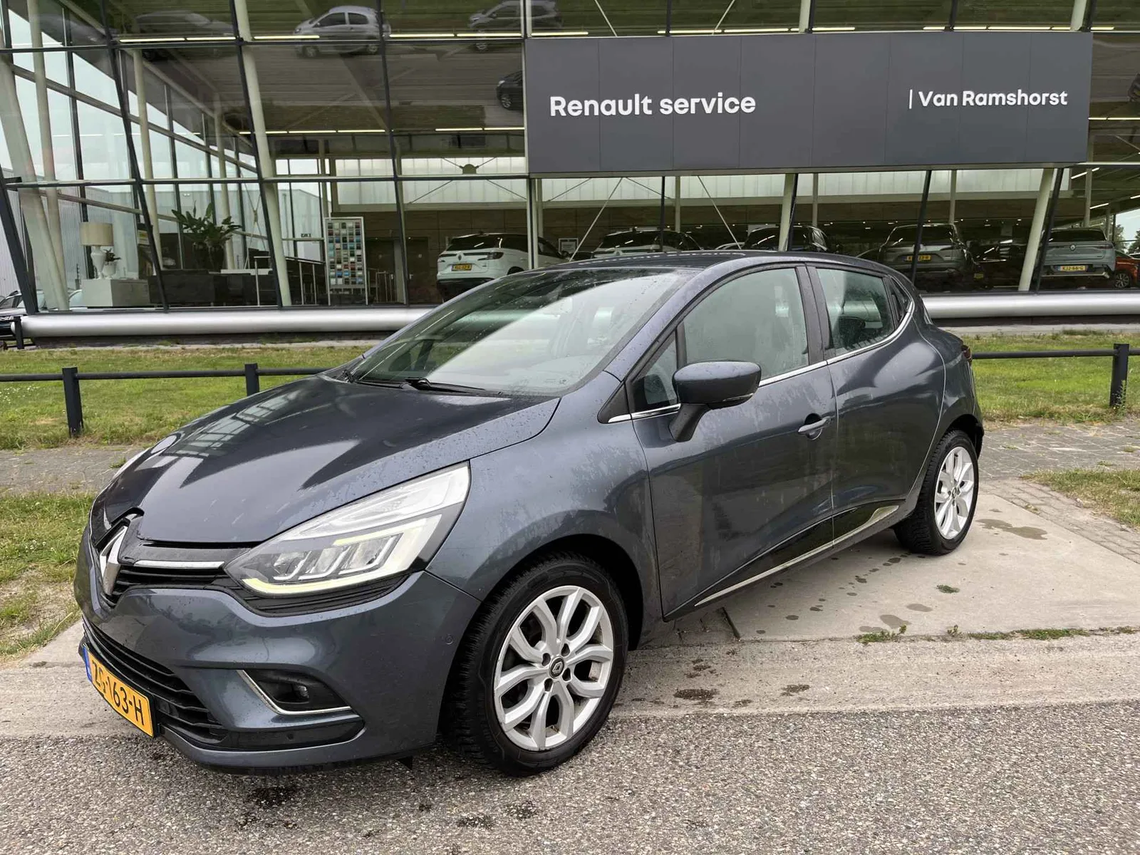 Renault Clio (2019) — foto 1