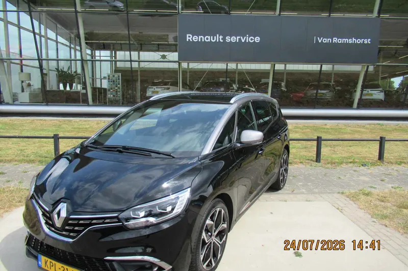 Renault Grand Scénic (2022)