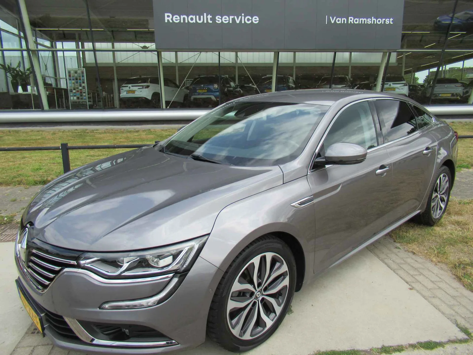 Renault Talisman (2018) — foto 1