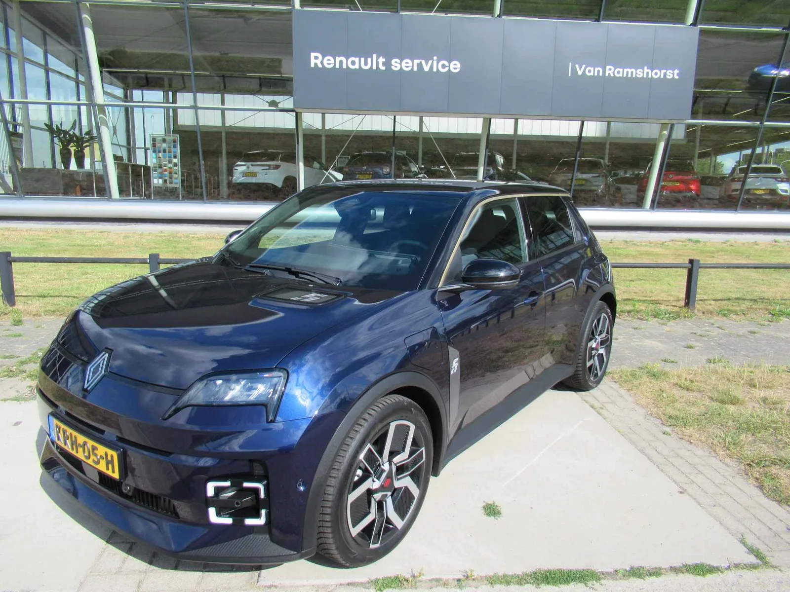 Renault 5 (2025) — foto 1