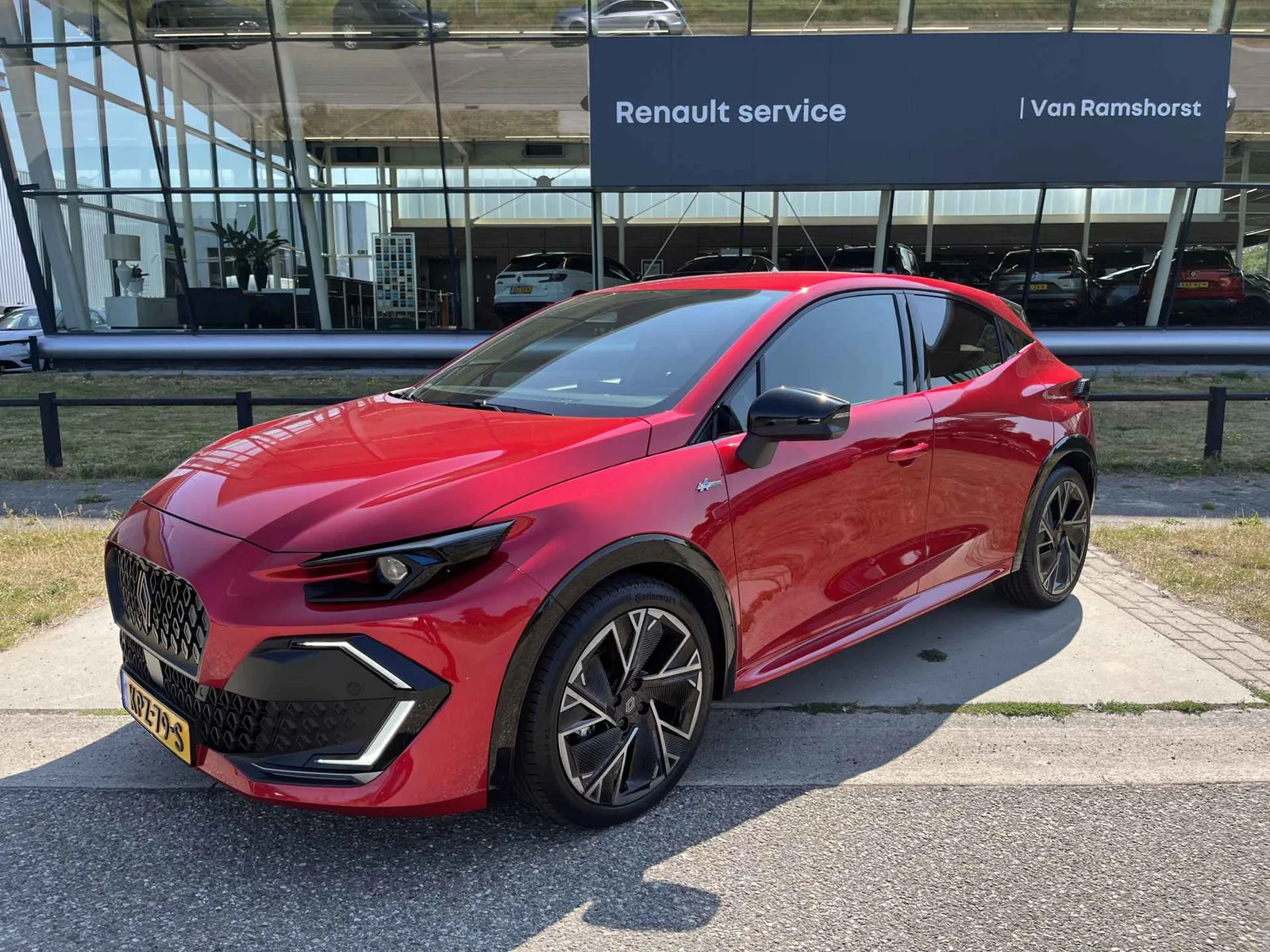Renault Clio (2026) — foto 1