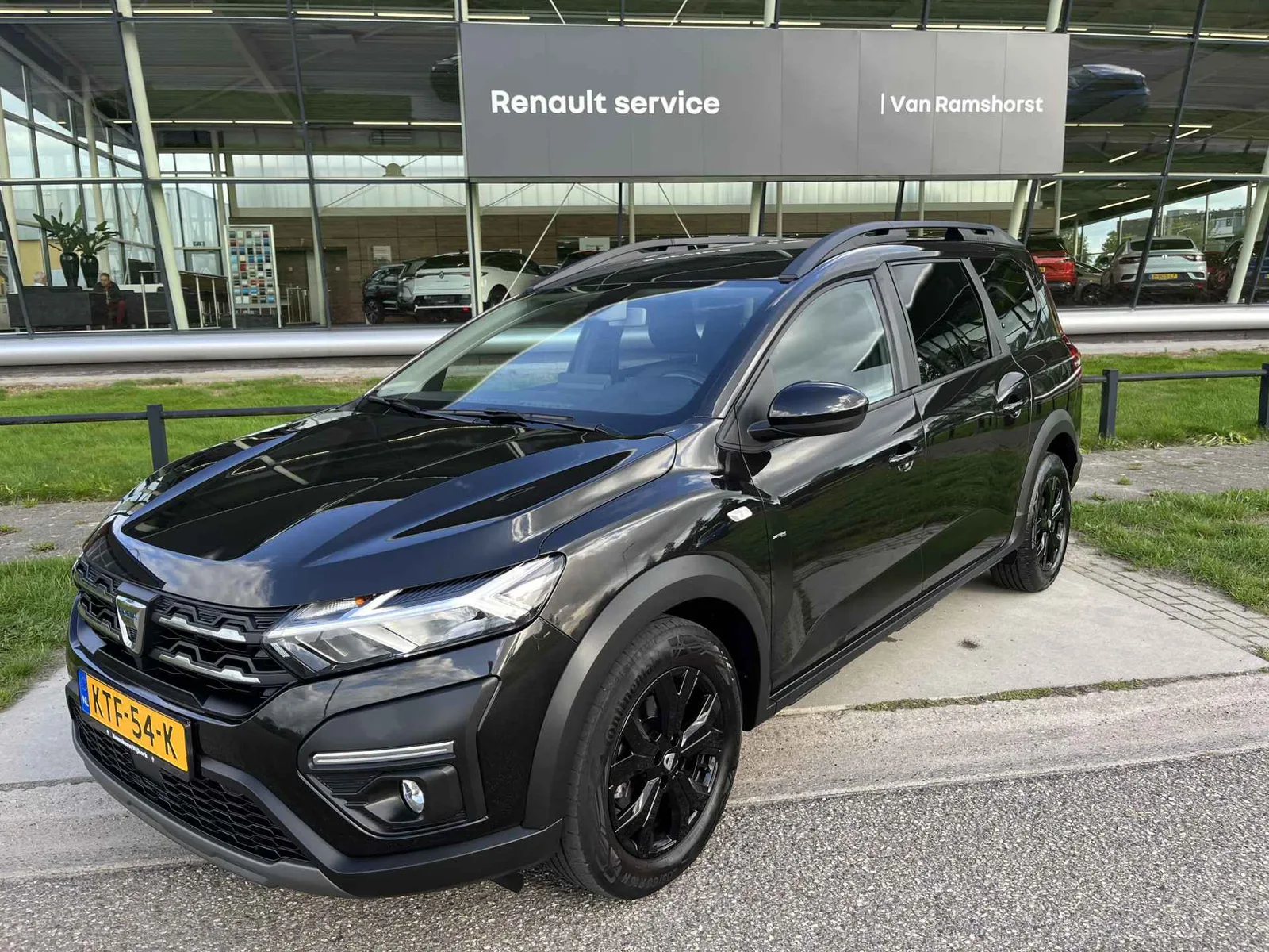 Dacia Jogger (2022) — foto 1