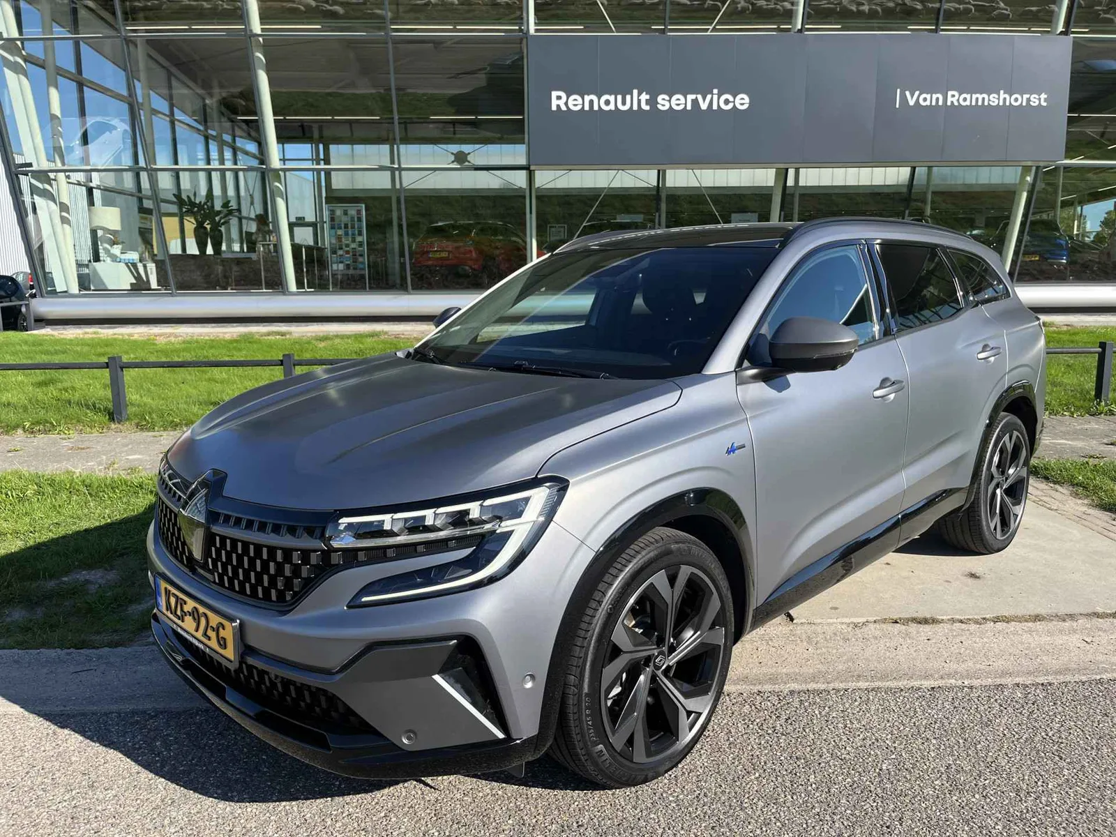 Renault Espace (2023) — foto 1