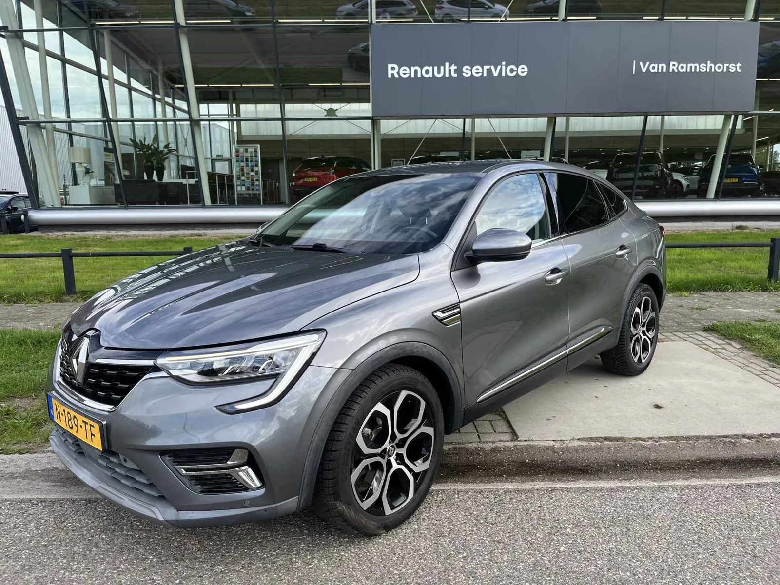 Renault Arkana (2022) — foto 1