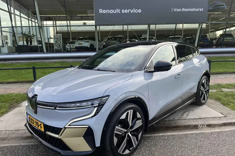 Renault Mégane E-Tech (2024)