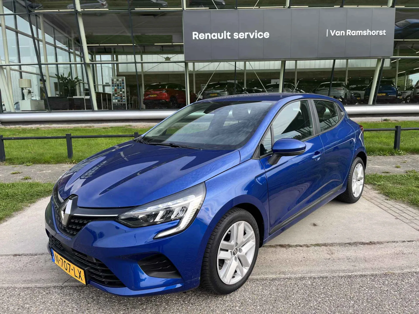 Renault Clio (2021) — foto 1