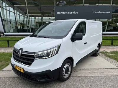 Renault Trafic (2024) — foto 1
