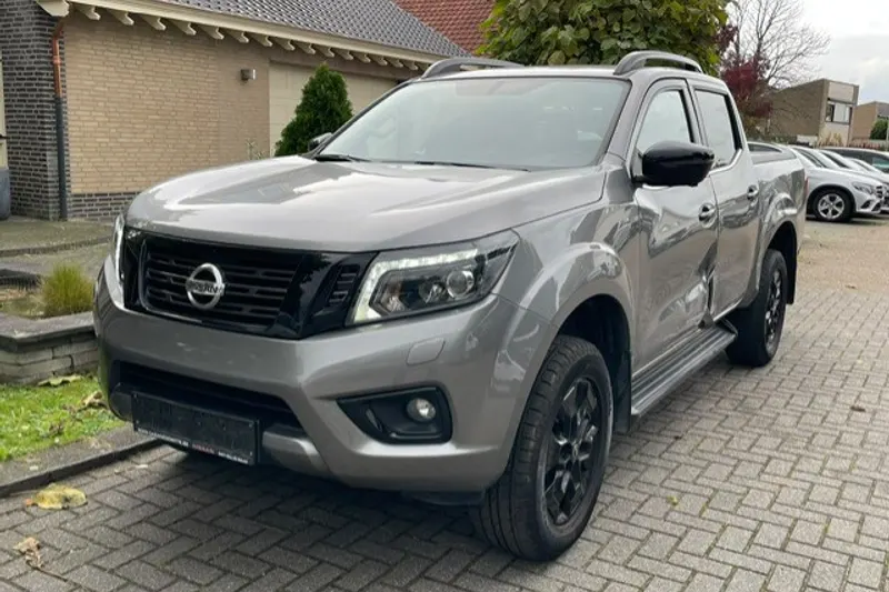 Nissan Navara (2021)