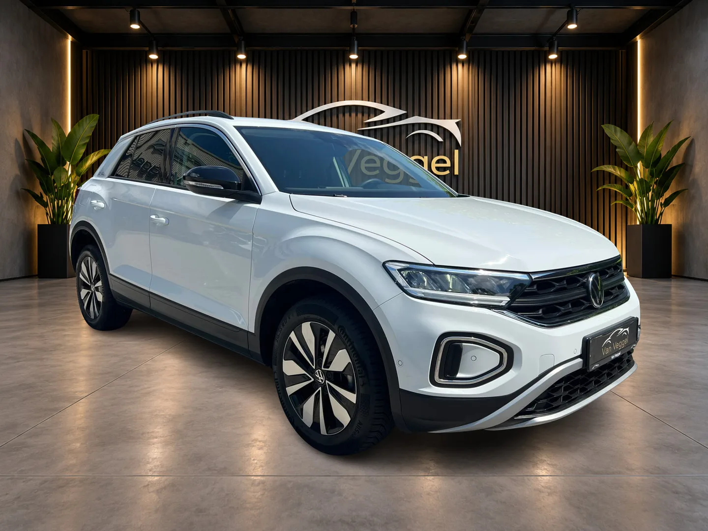 Volkswagen T-Roc (2025) — foto 1