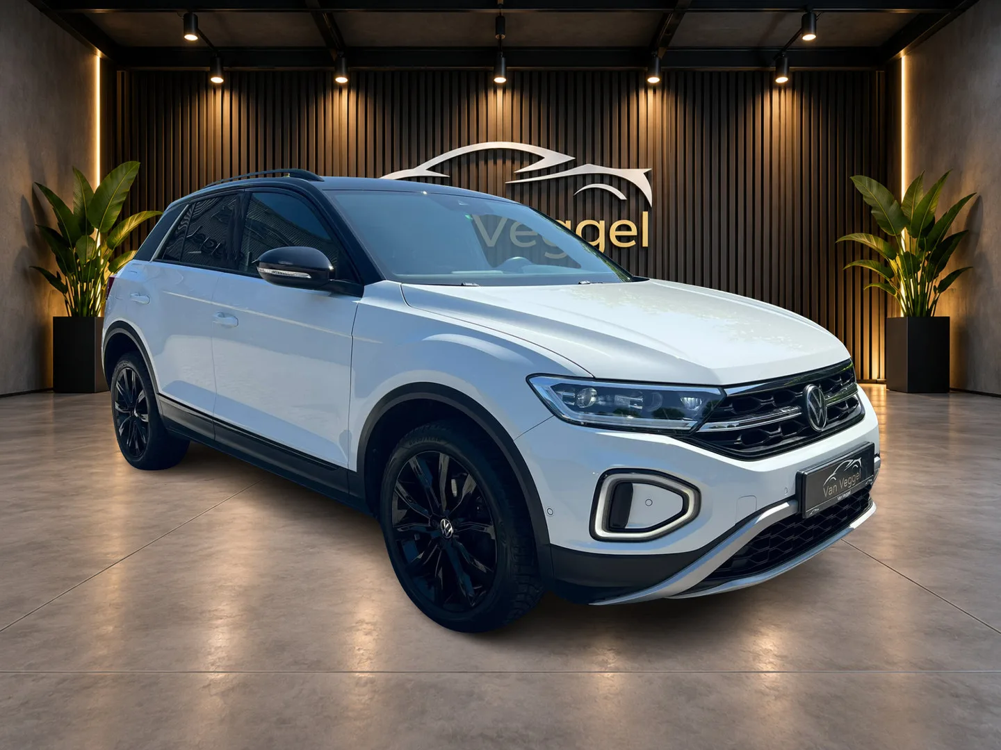 Volkswagen T-Roc (2023) — foto 1