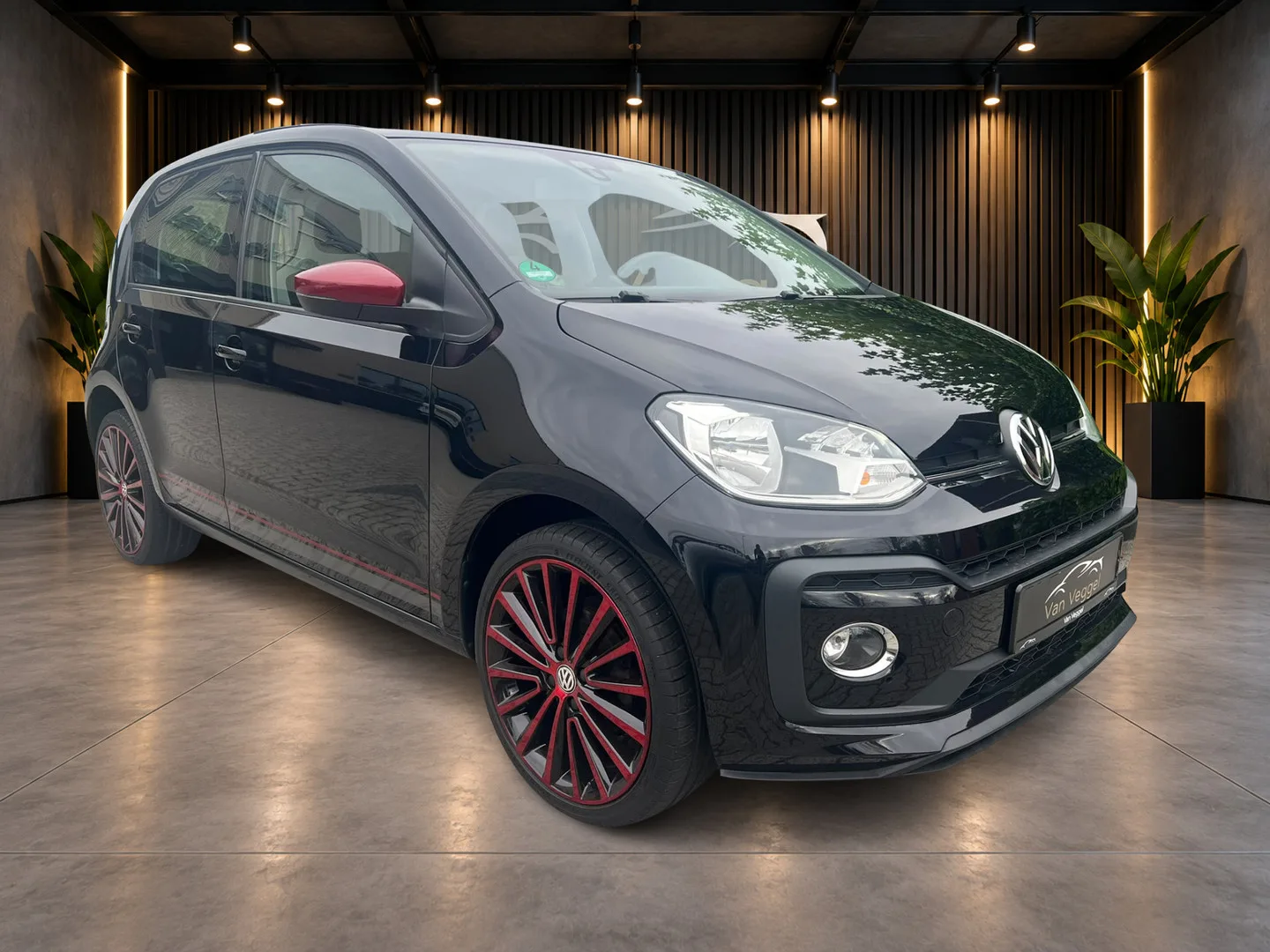 Volkswagen Up! (2018) — foto 1