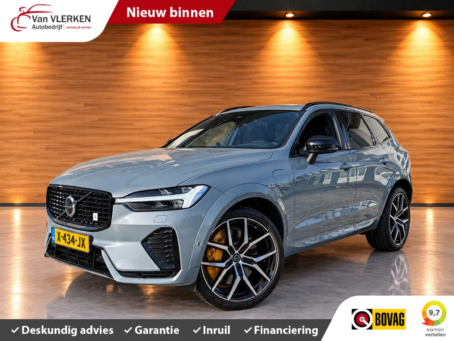Volvo XC60 (2022) — foto 1