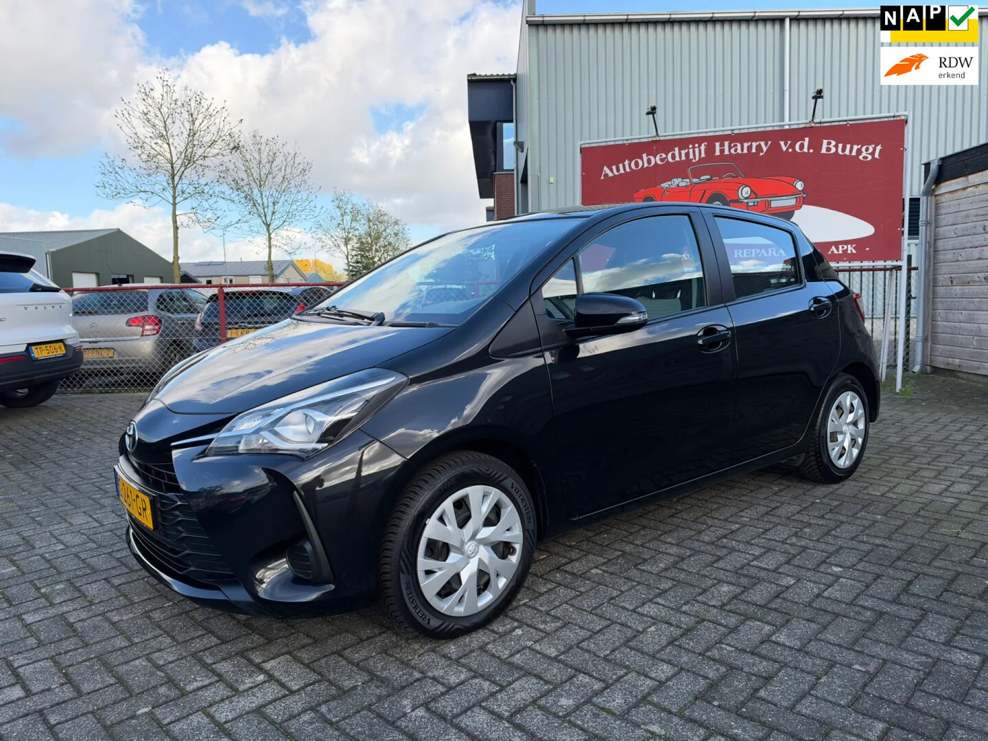 Toyota Yaris (2019) — foto 1