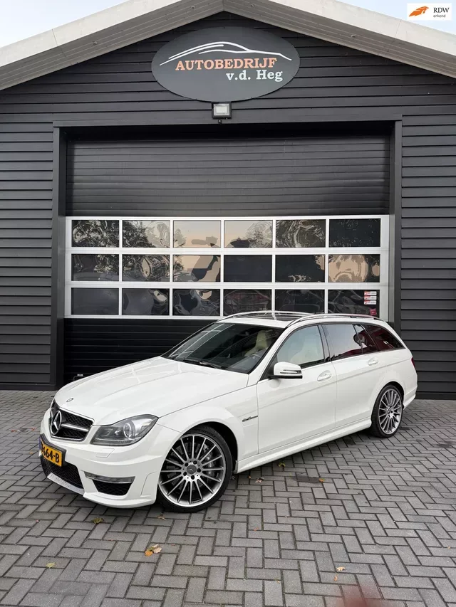 Mercedes-Benz C-Klasse (2011) — foto 1