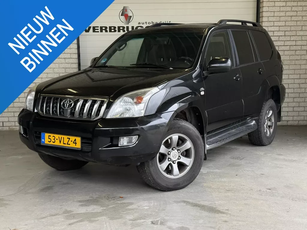 Toyota Land Cruiser (2008) — foto 1