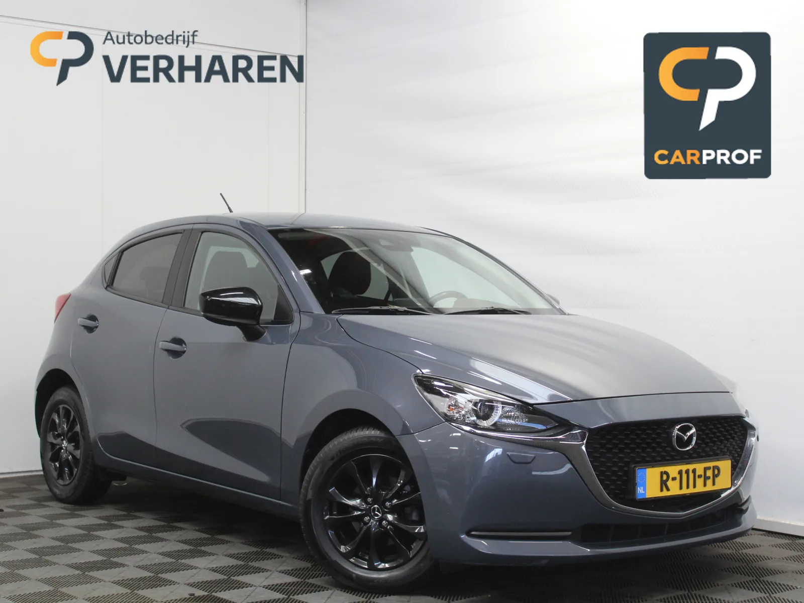 Mazda 2 (2021) — foto 1