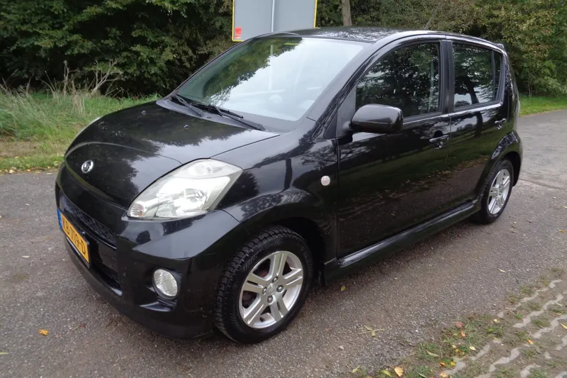 Daihatsu Sirion (2006)