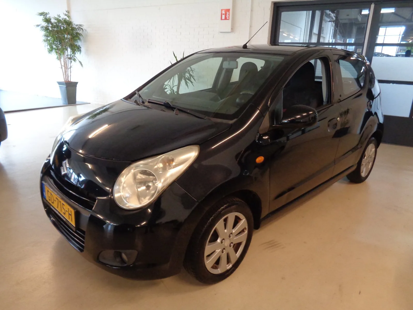 Suzuki Alto (2009) — foto 1
