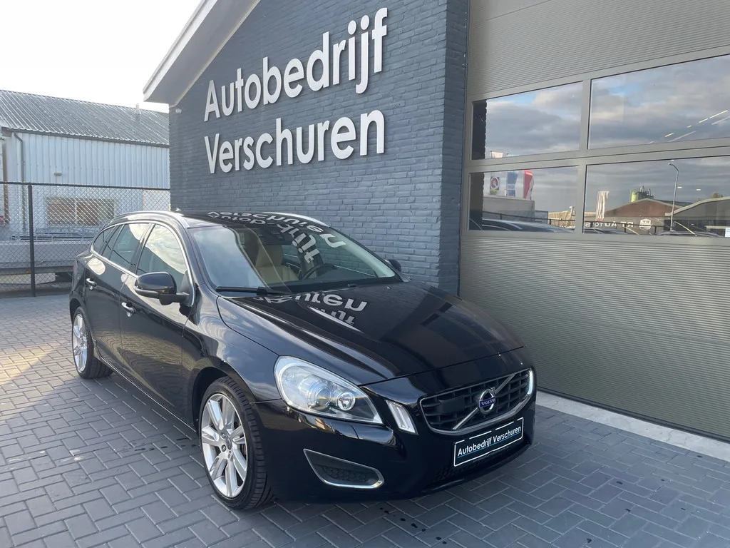 Volvo V60 (2010) — foto 1