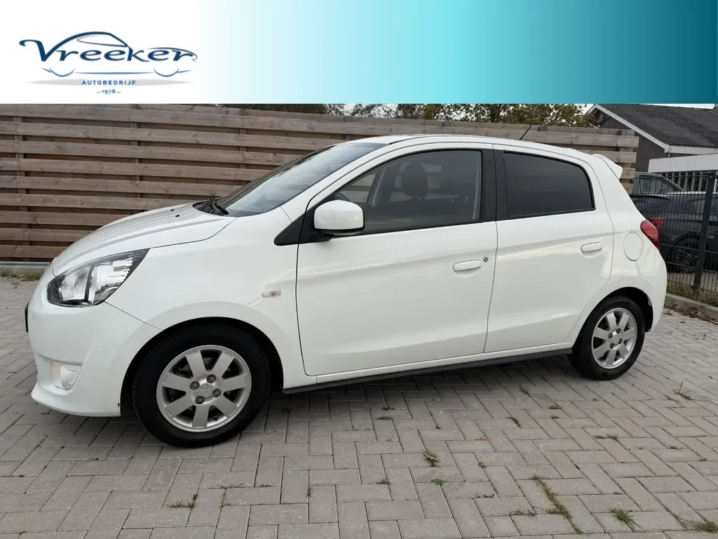 Mitsubishi Space Star (2015) — foto 1