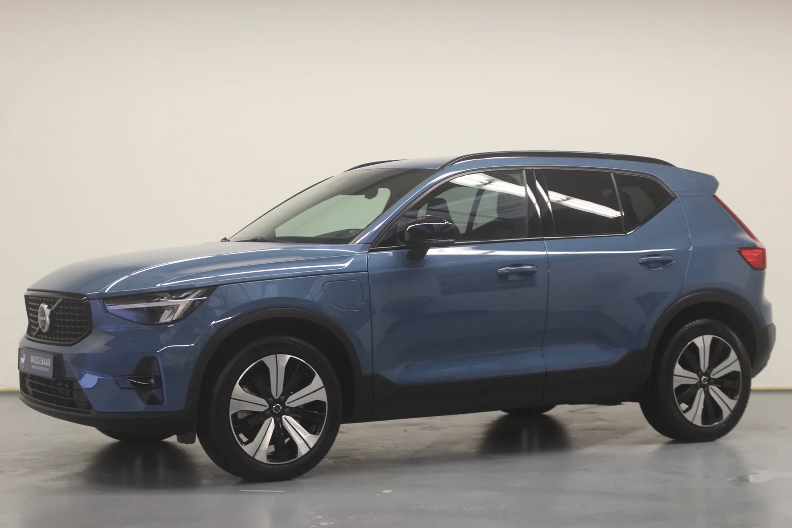 Volvo XC40 (2022) — foto 1