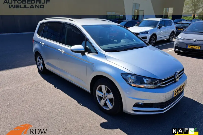Volkswagen Touran (2019)