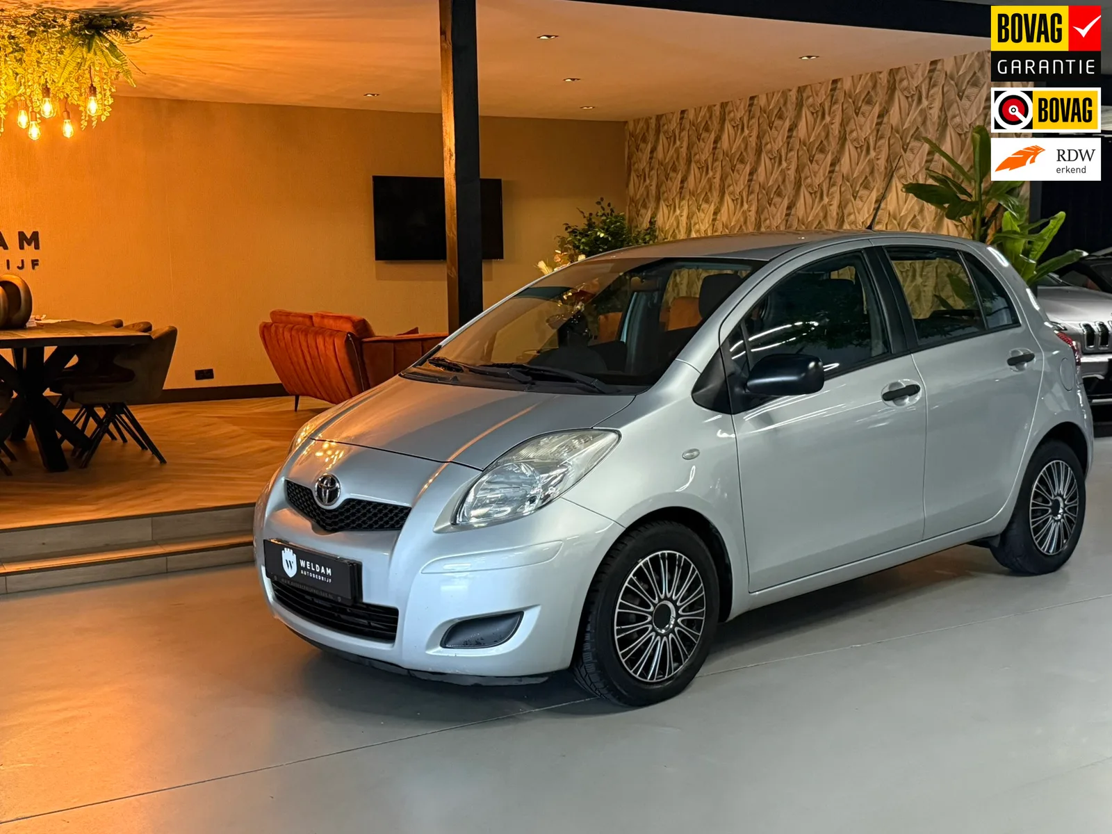 Toyota Yaris (2009) — foto 1