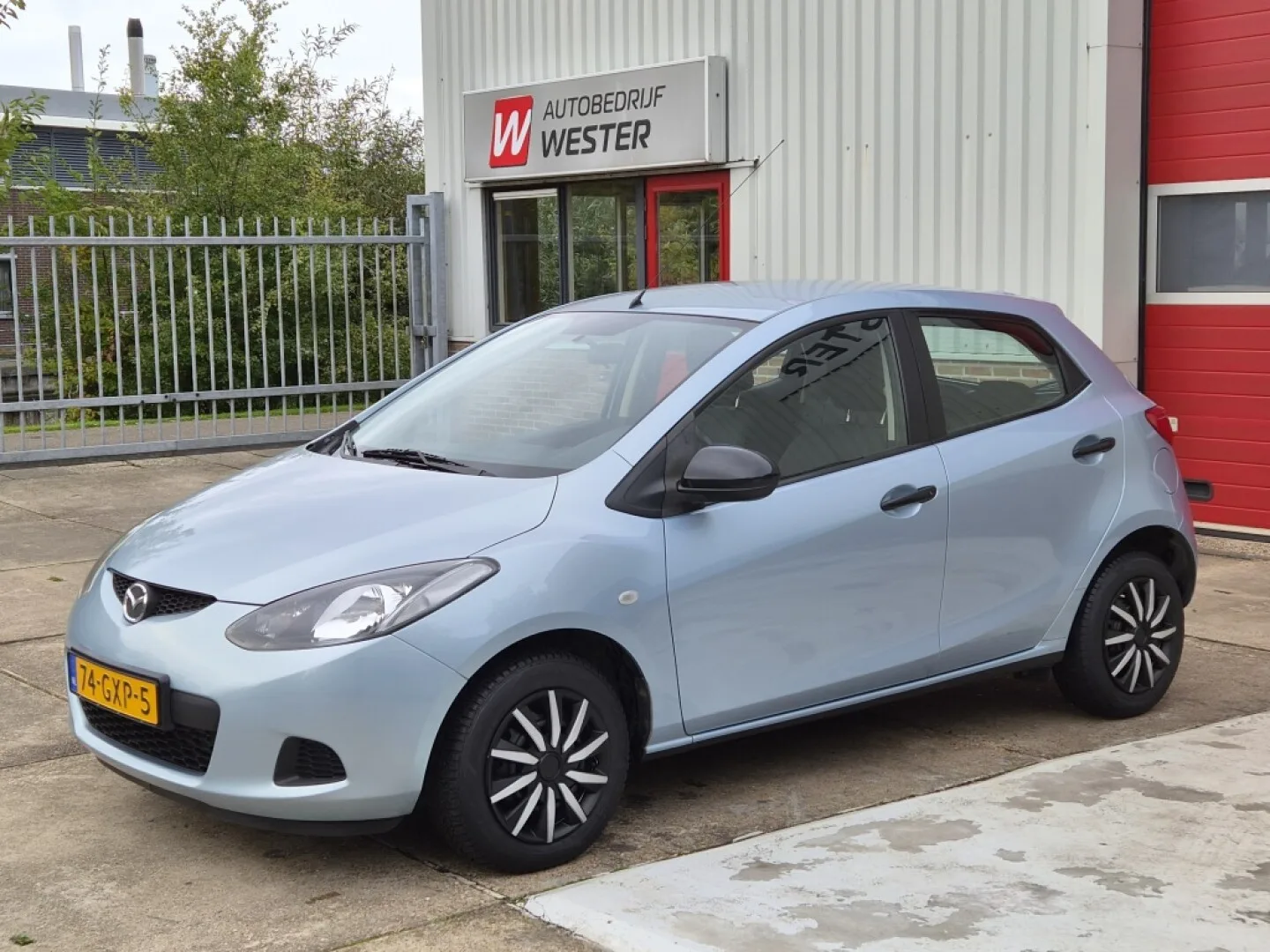 Mazda 2 (2008) — foto 1