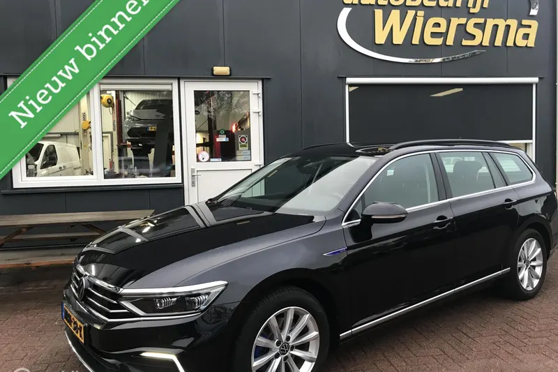 Volkswagen Passat (2023)