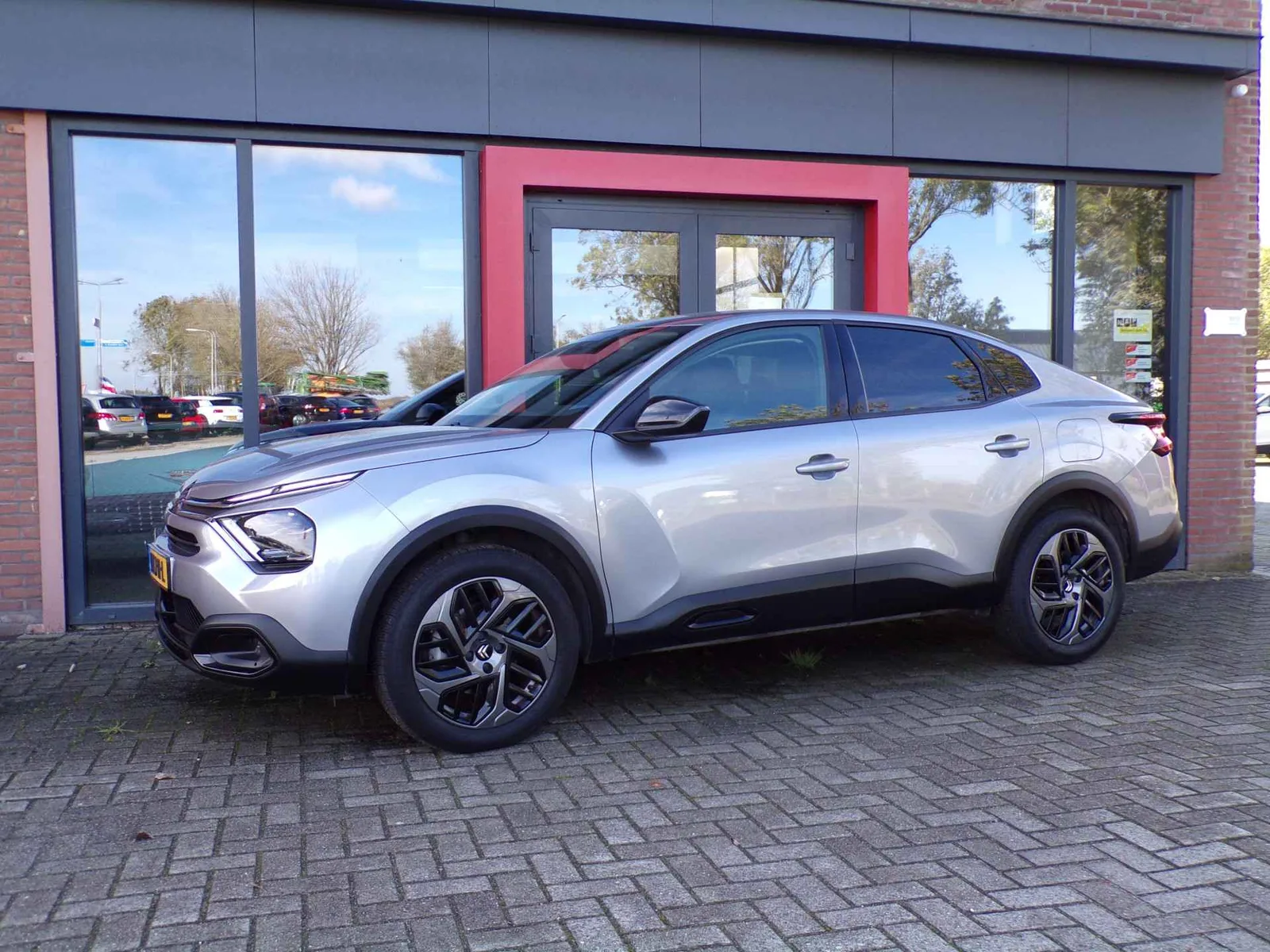 Citroën C4 X (2023) — foto 1