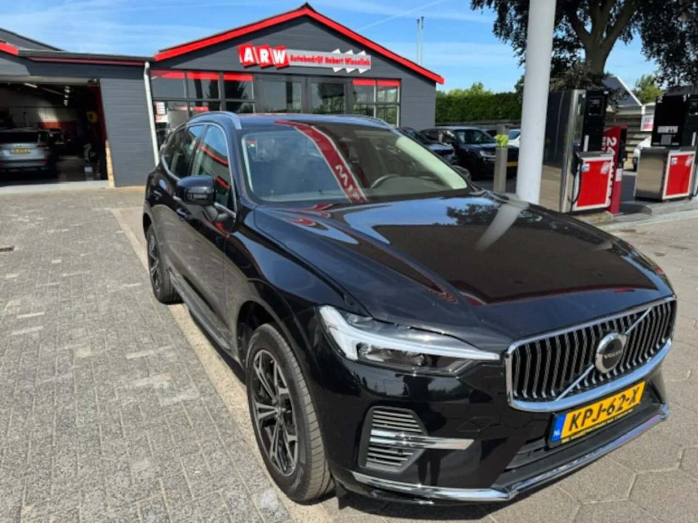 Volvo XC60 (2022) — foto 1