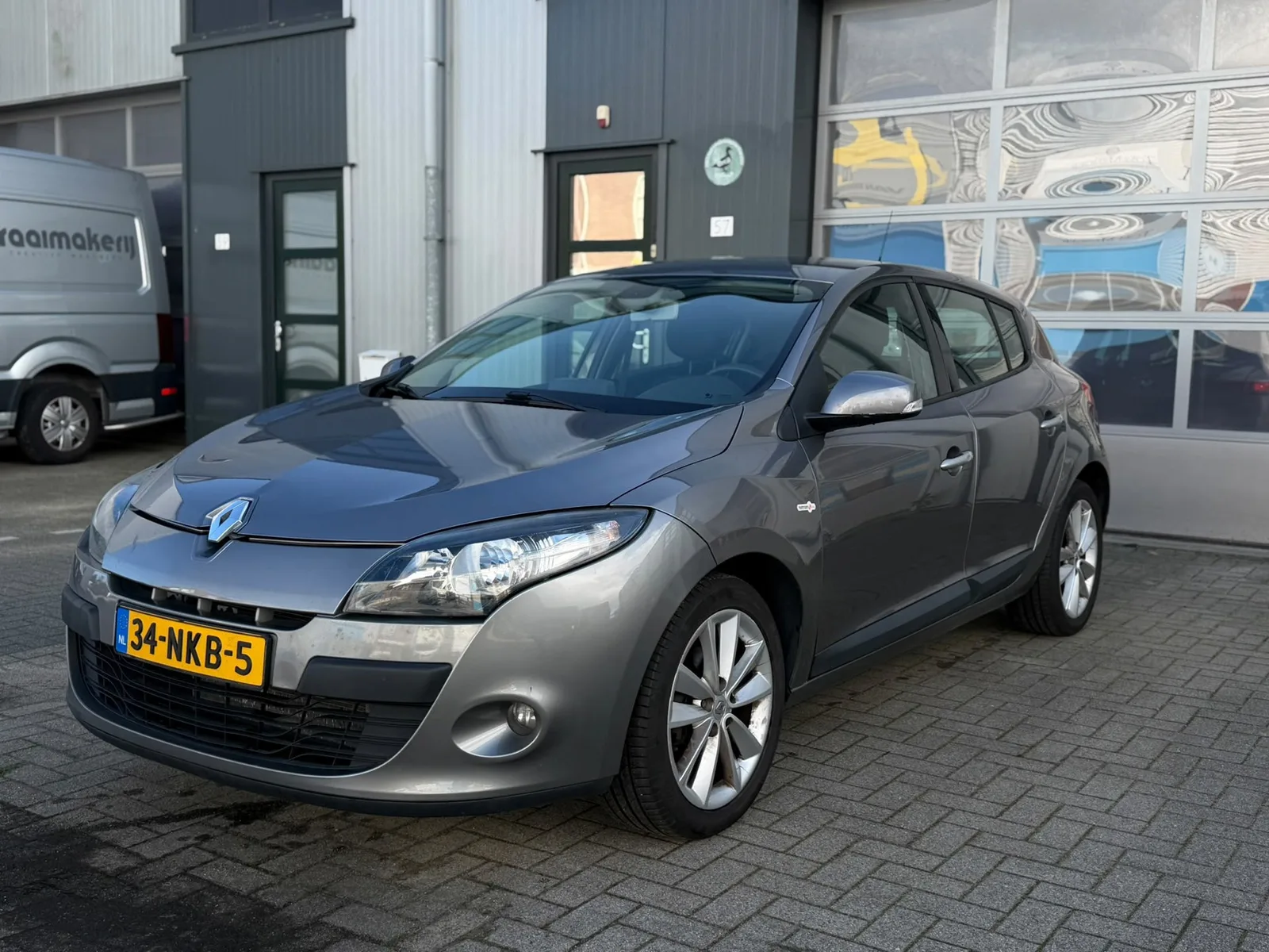Renault Mégane (2010) — foto 1