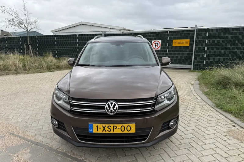 Volkswagen Tiguan (2014)