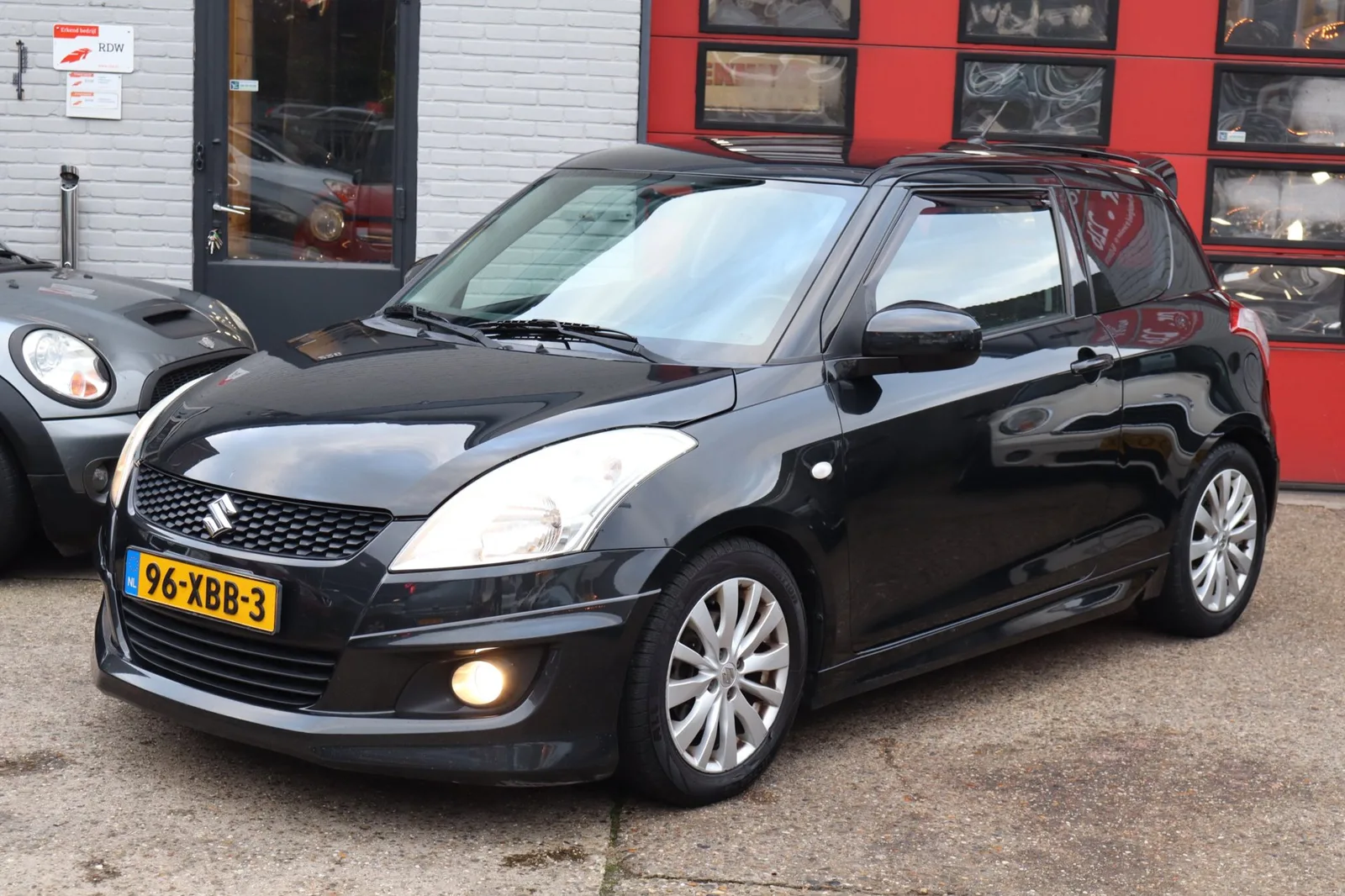 Suzuki Swift (2012) — foto 1