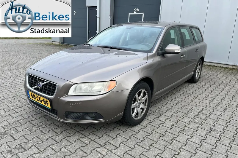 Volvo V70 (2008)