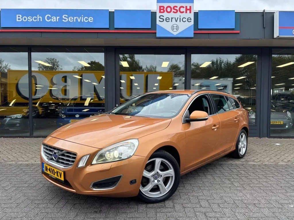 Volvo V60 (2012) — foto 1