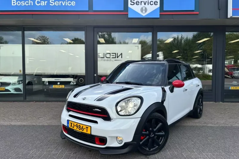 MINI Countryman (2010)
