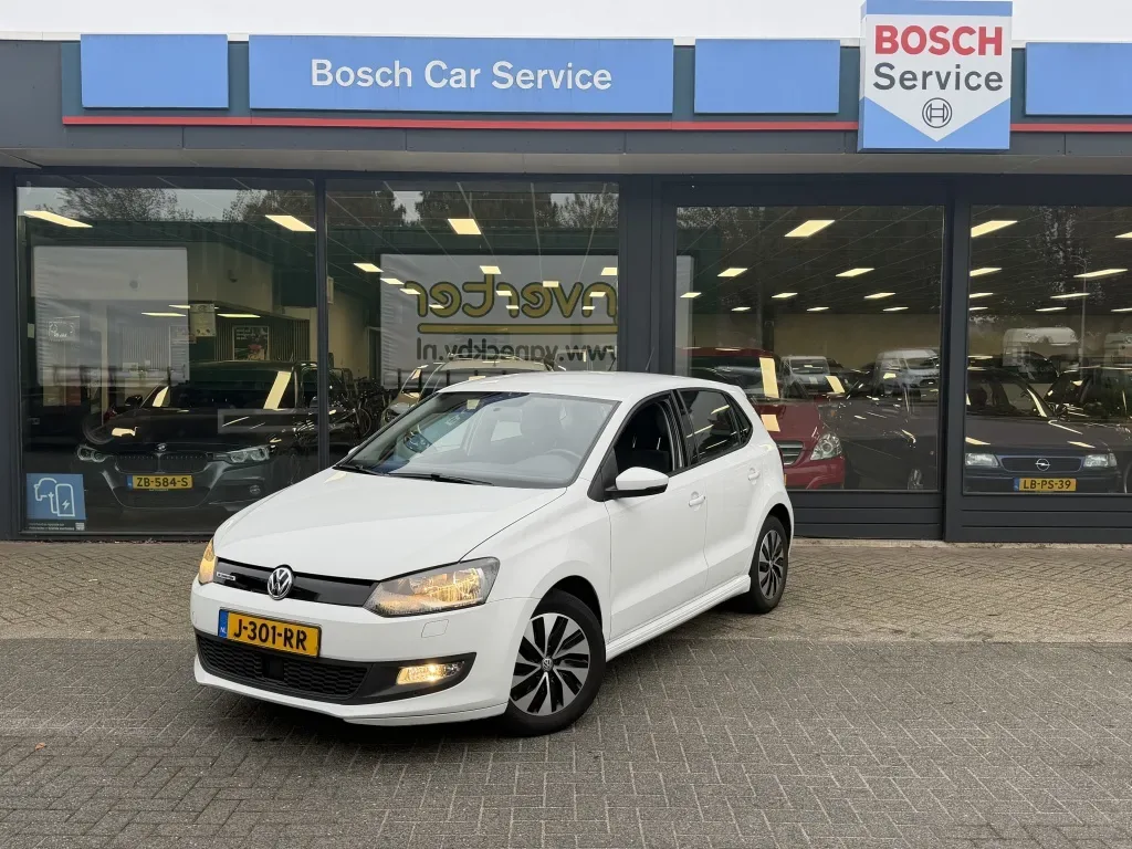 Volkswagen Polo (2016) — foto 1