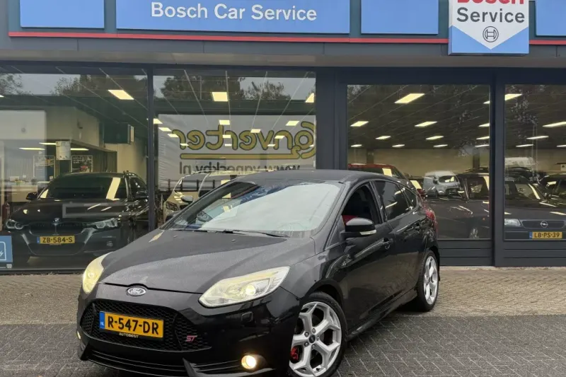 Ford Focus (2012)