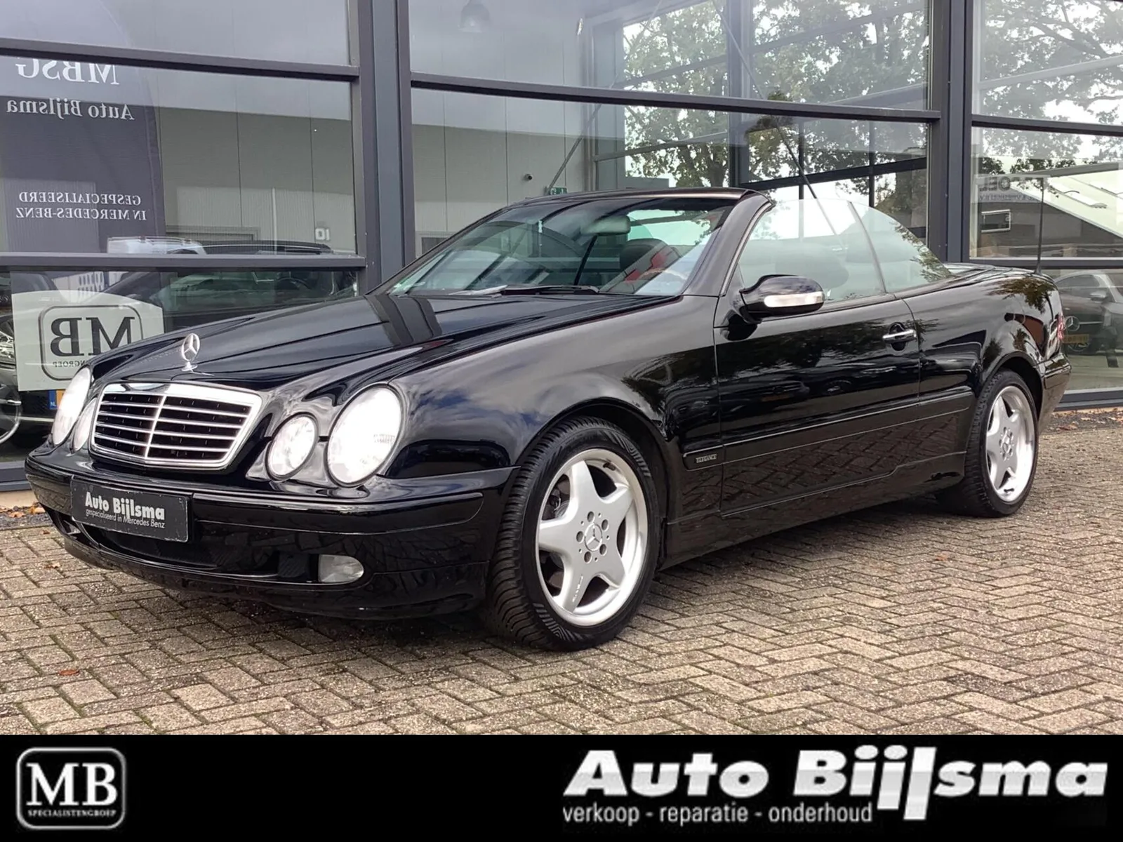 Mercedes-Benz CLK-Klasse (2001) — foto 1