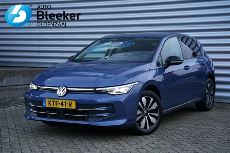 Volkswagen Golf (2025)