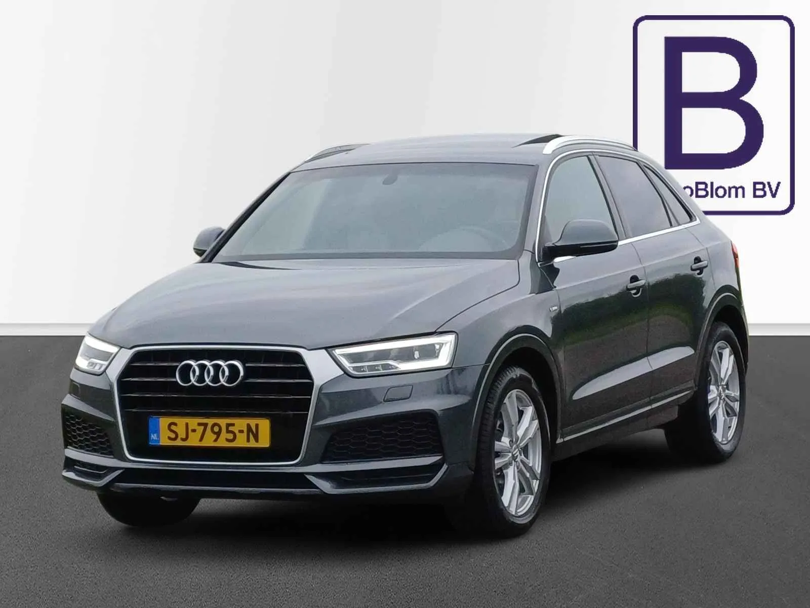 Audi Q3 (2018) — foto 1