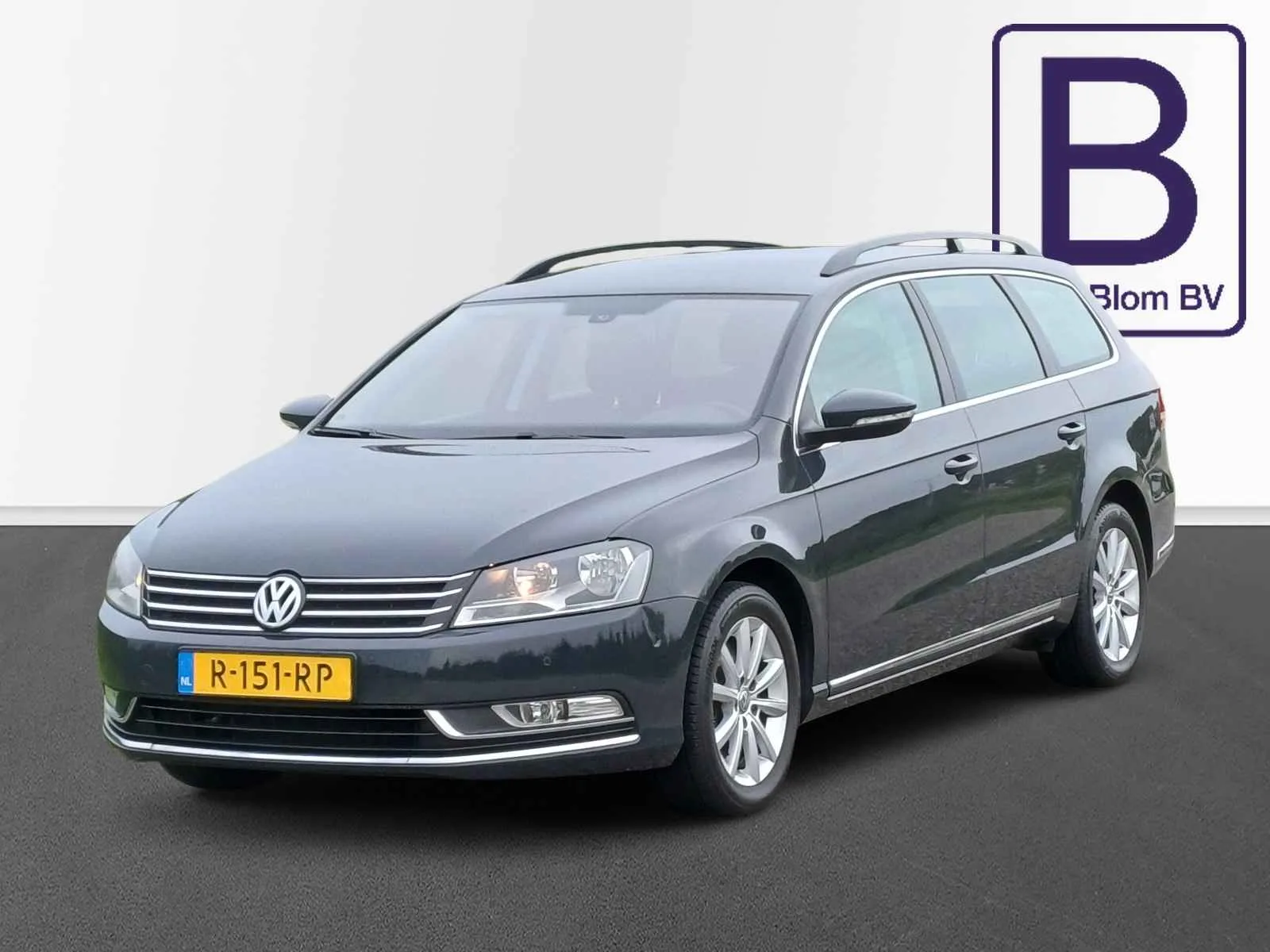 Volkswagen Passat (2011) — foto 1