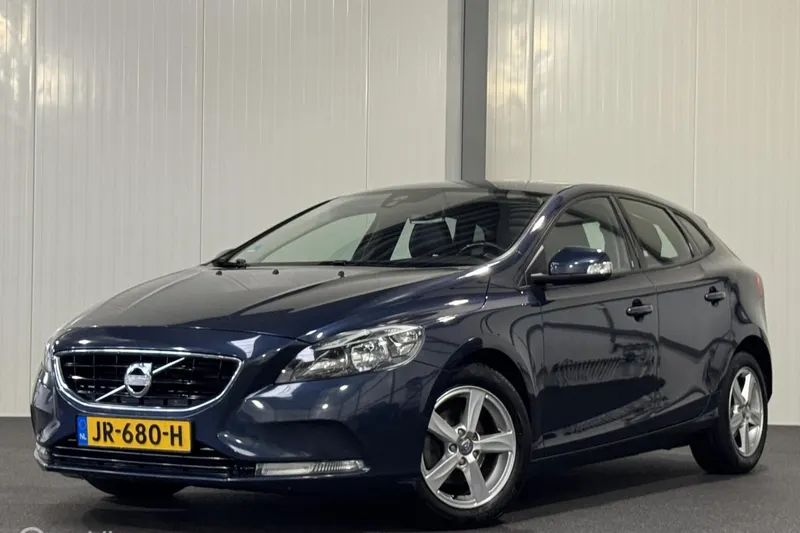 Volvo V40 (2014)