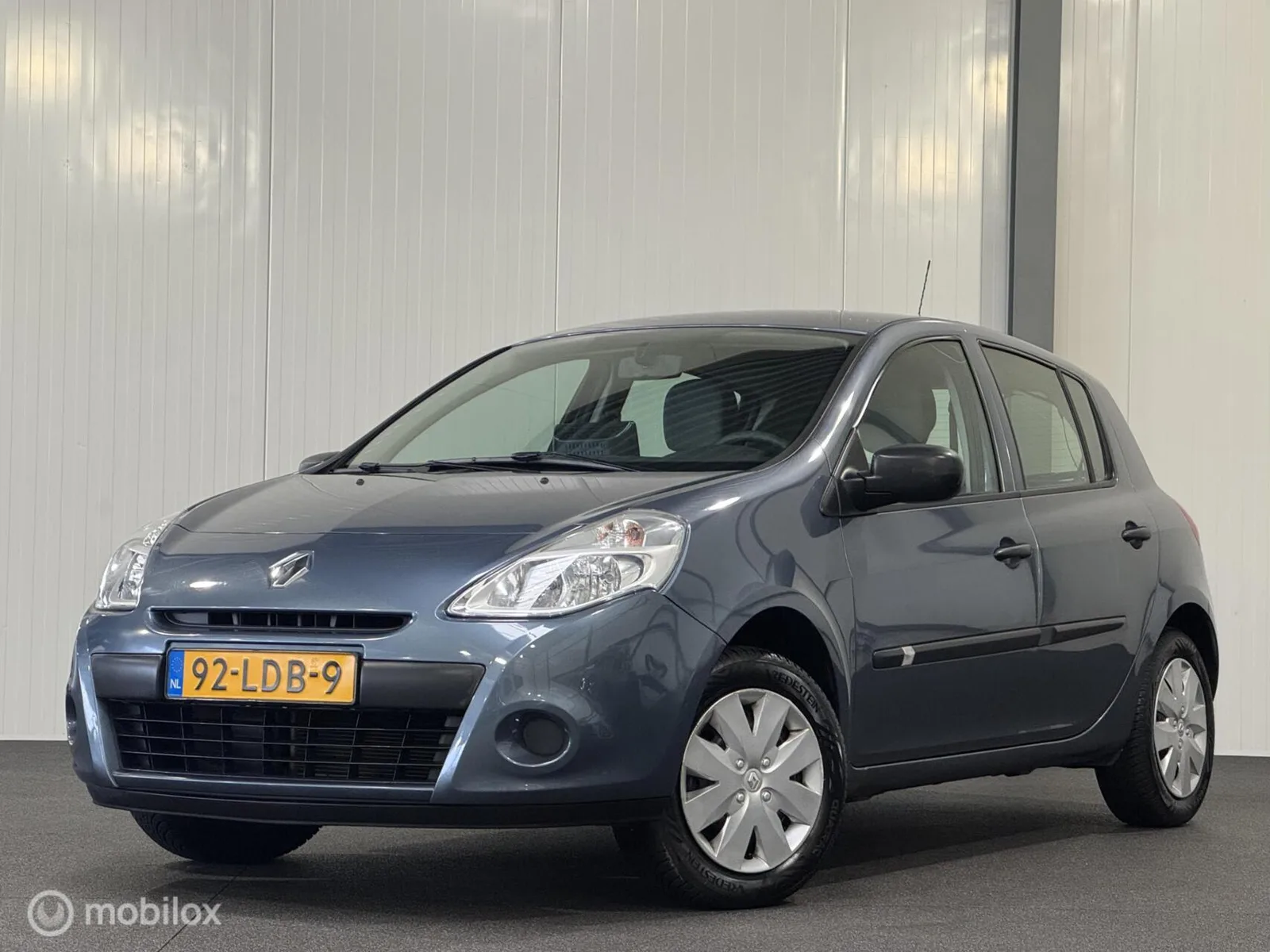 Renault Clio (2010) — foto 1