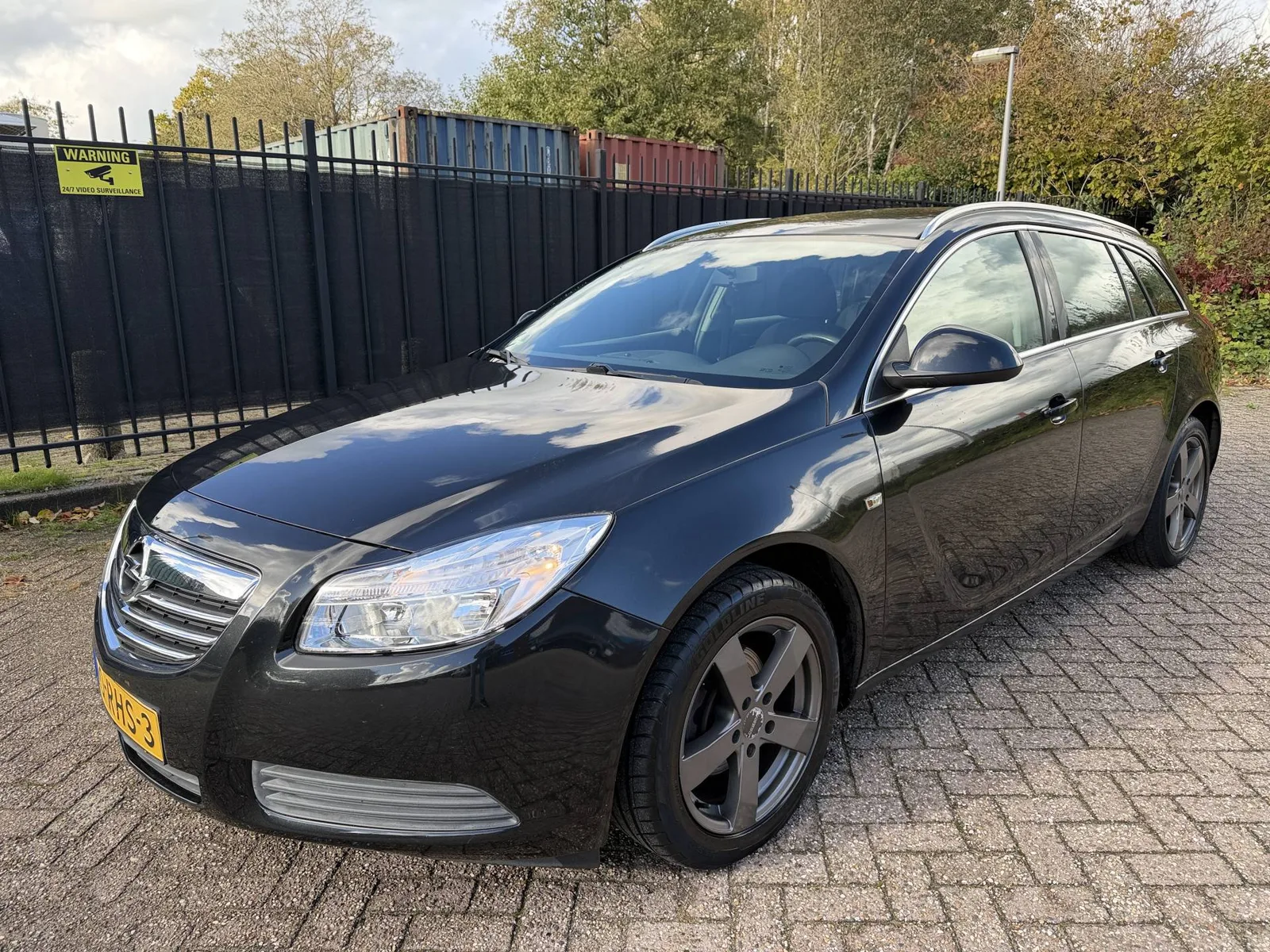 Opel Insignia (2010) — foto 1
