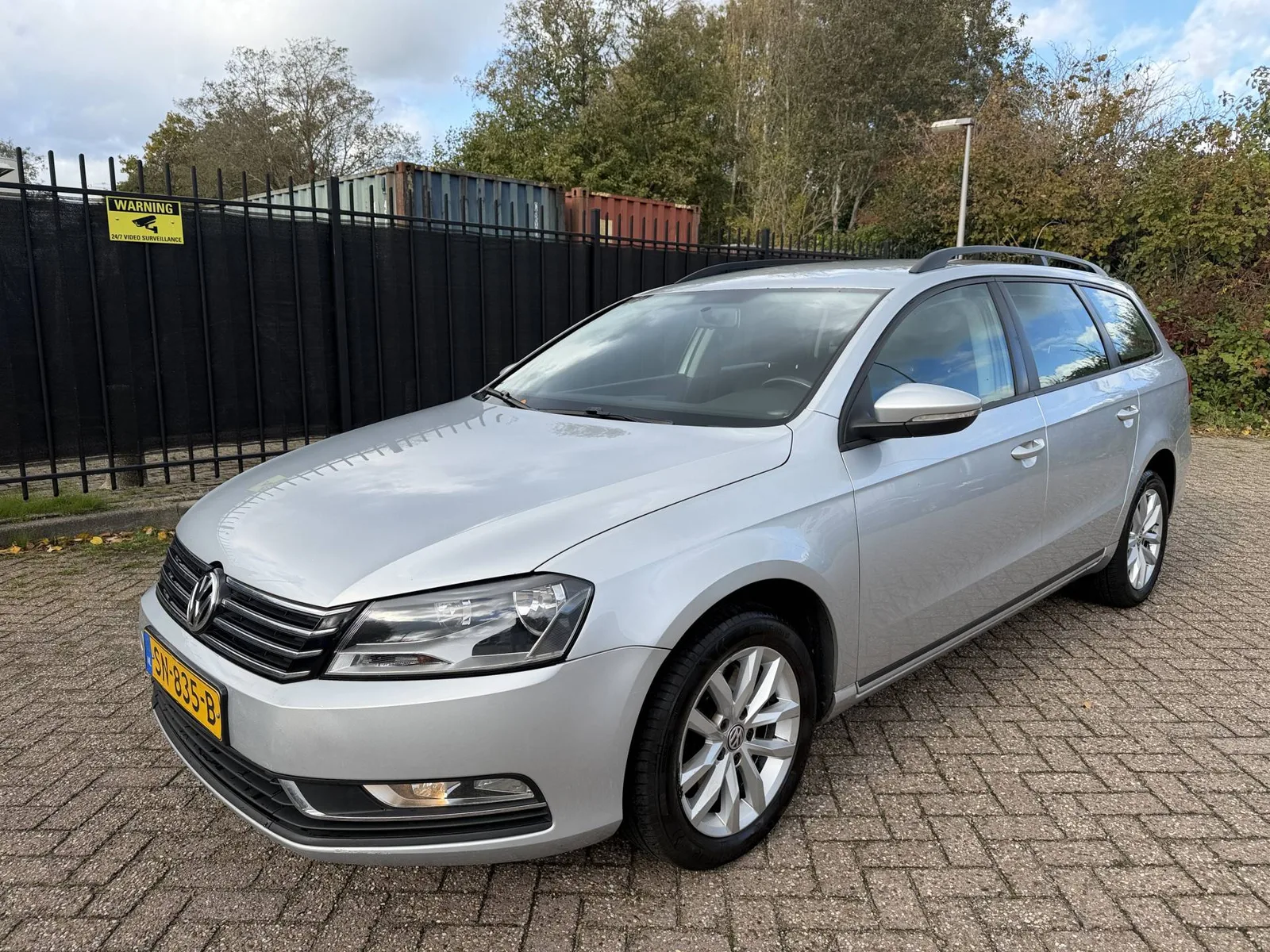 Volkswagen Passat (2013) — foto 1