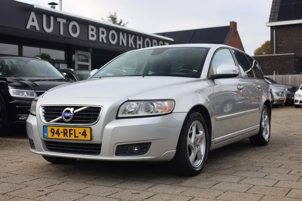 Volvo V50 (2011) — foto 1